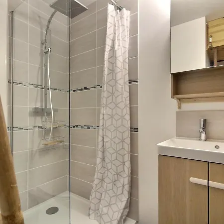 Apartment Au Pied Des Pistes Pour 3-4 Personnes A Plagne Aime 2000 - Fr-1-455-199